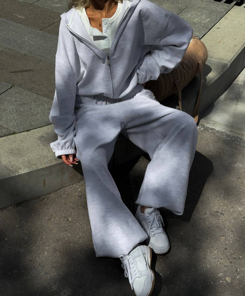 Women Loose-Fit Leisure Set with Zip Hood and Wide Palazzo Jogger Mune Fashion