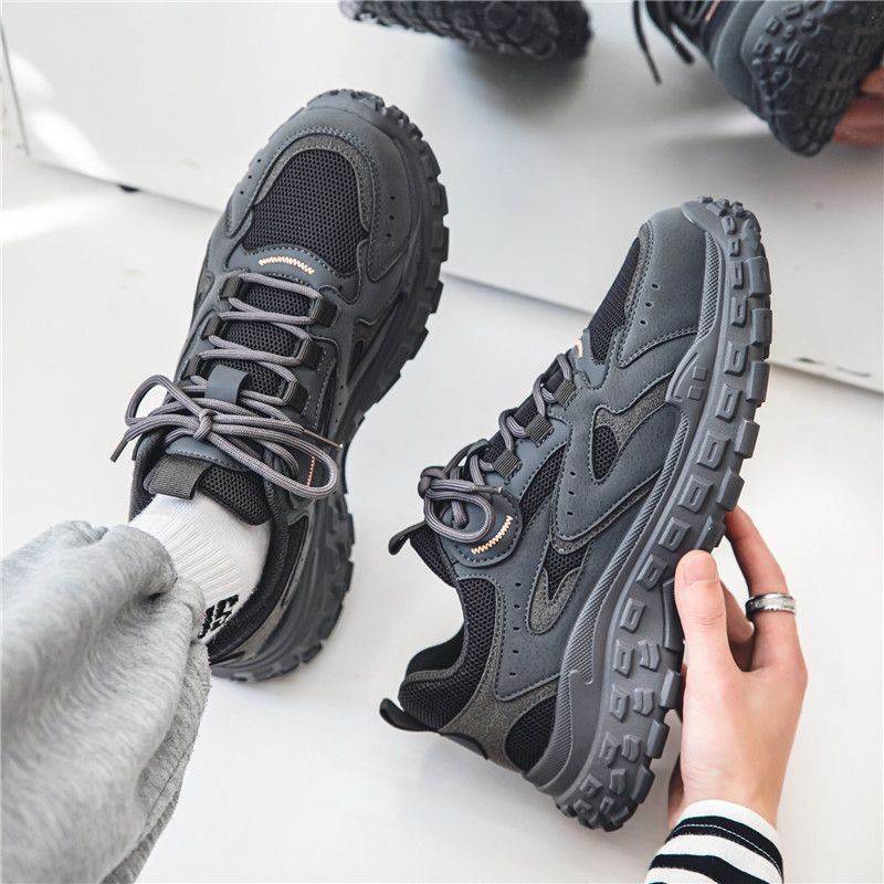 Women Sports Trekking Sneakers with Non-Slip Profile Sole and Breathable Upper Material Mune Fashion
