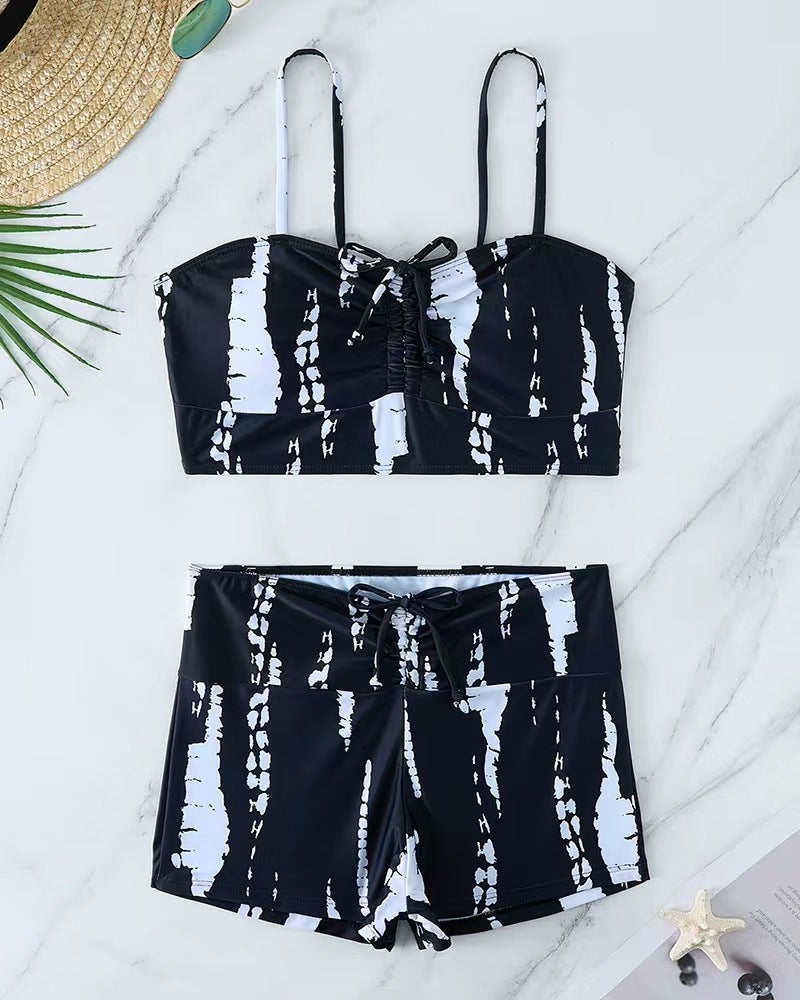 Women's bikini with floral ruffle design and adjustable straps Mune Fashion