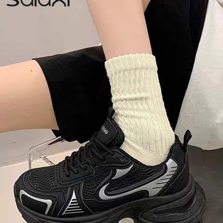 Women Trendy and Comfortable Sneakers Mune Fashion