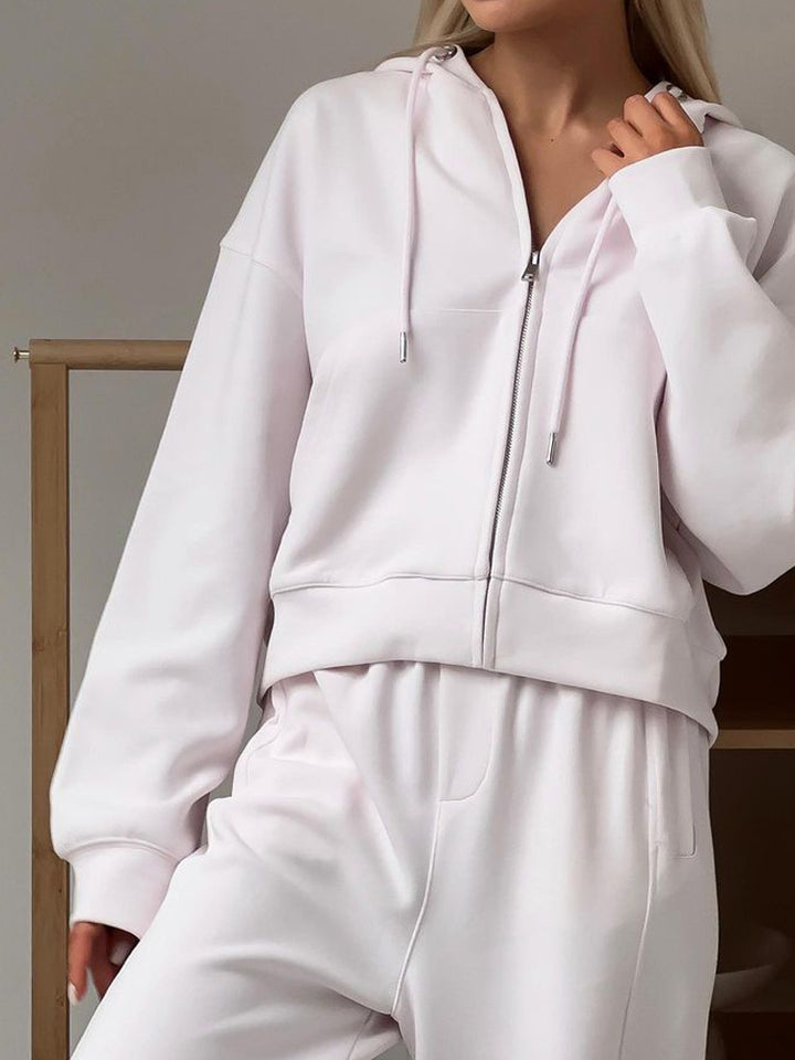 Women's cropped hoodie jacket with full zip and high-waisted jogging pants set Mune Fashion