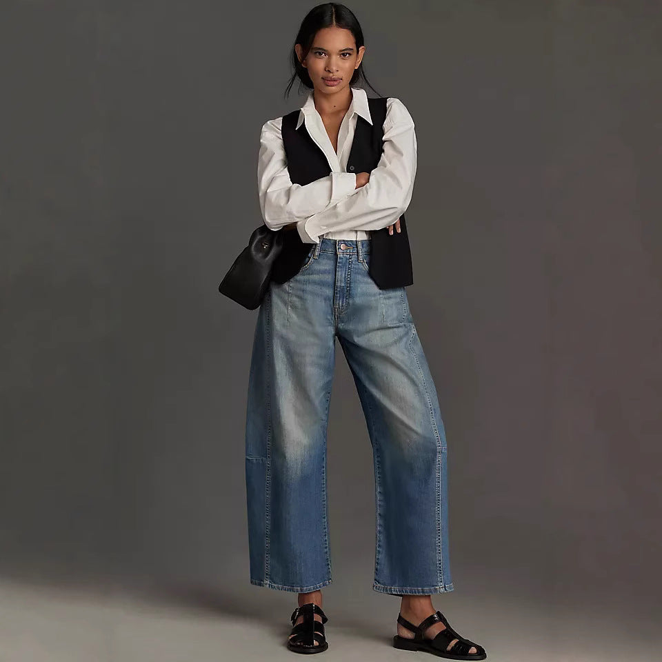 Women's high-cut wide culotte jeans with cropped length and decorative seam details Mune Fashion
