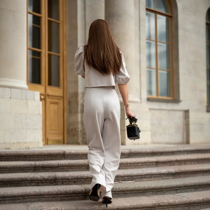 Women Two-Piece Tailoring Set with Short Jacket, Puff Sleeves and High-Cut Wide Pants Mune Fashion