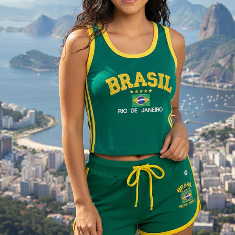 Women's sporty crop top and sweat shorts set with fitted waistband and drawstring Mune Fashion