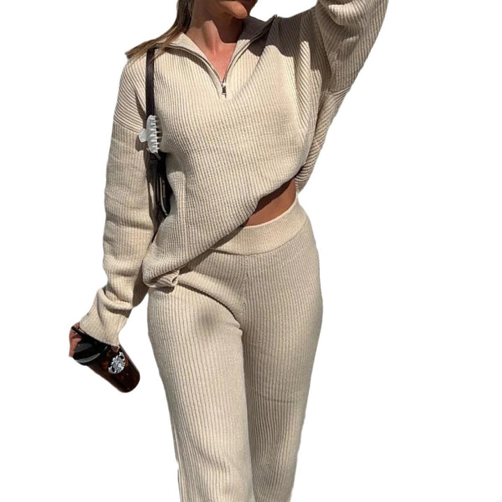 Women's fine knit sweater with high collar and concealed zipper Mune Fashion