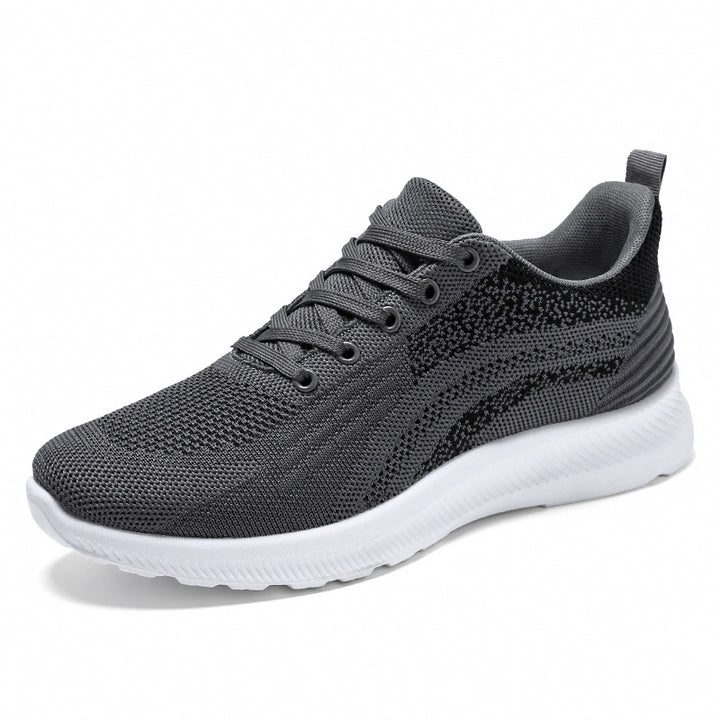 Men's lightweight knit sneakers with sock-like shaft, seamless upper material, and reactive EVA cushioning Mune Fashion