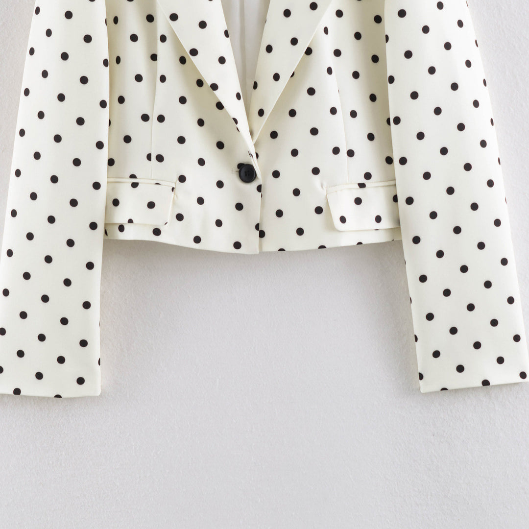 Women's short blazer with polka dot pattern, tailored cut and lapel collar Mune Fashion