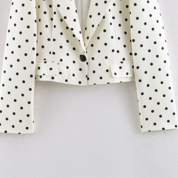 Women's short blazer with polka dot pattern, tailored cut and lapel collar Mune Fashion