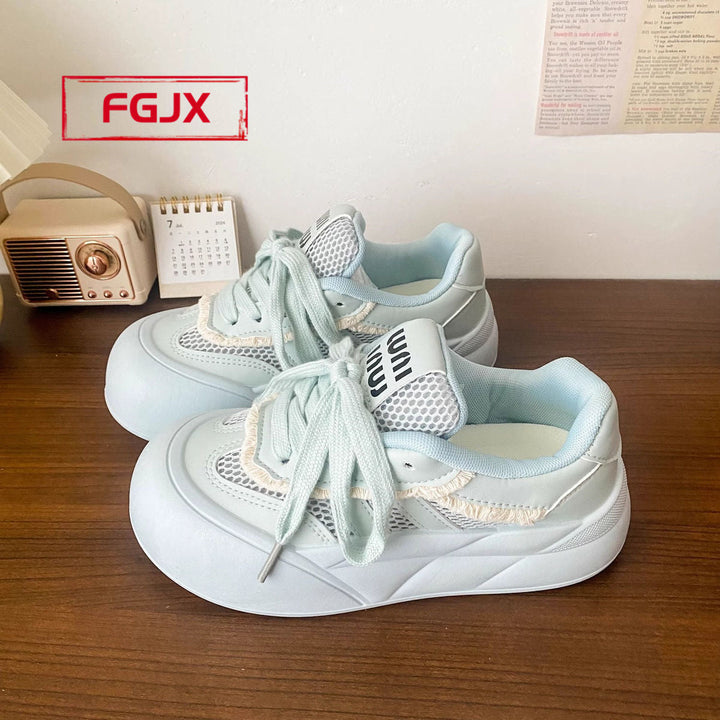 Women's sporty sneakers with breathable mesh and chunky sole Mune Fashion