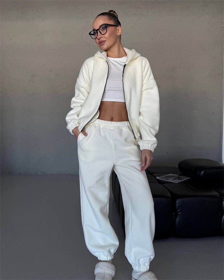 Women's cozy fleece hoodie and jogging pants lounge set with zip-up hood elastic waistband Mune Fashion