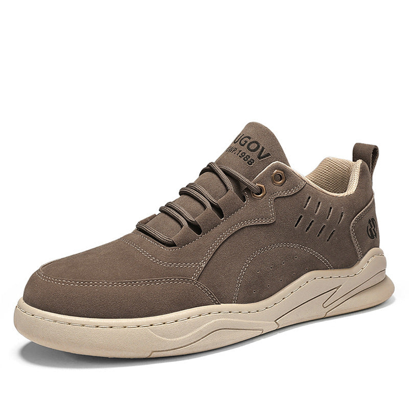 Men's urban suede-look city sneaker with perforated side ventilation and ergonomic platform sole Mune Fashion