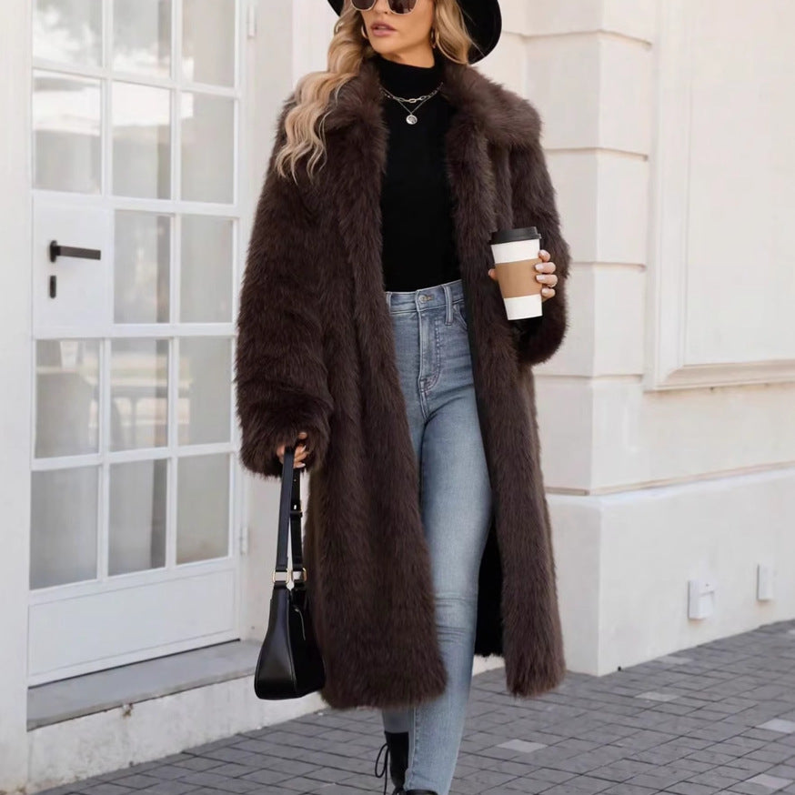 Ladies Fluffy Faux Fur Coat with Soft Lapel Mune