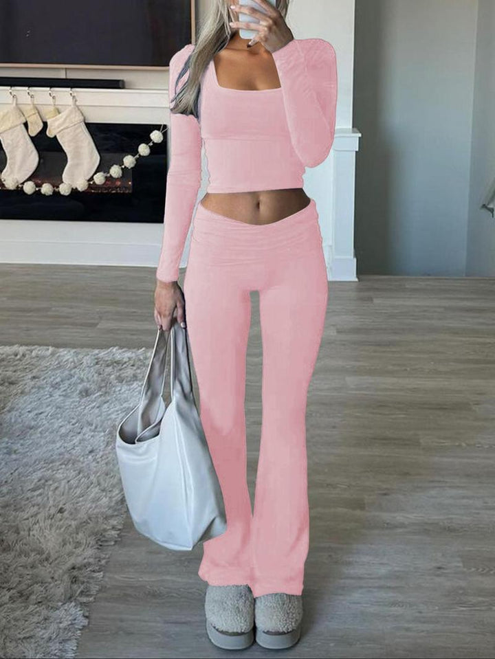 Women's Sporty Set with Long-Sleeved Top and Wide Pants Mune