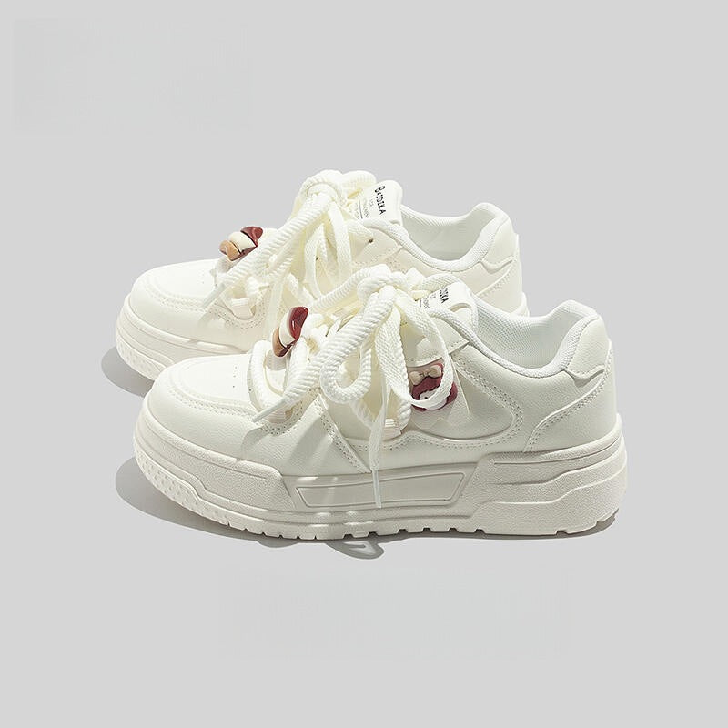 Women's sneakers with innovative lacing technology Mune Fashion