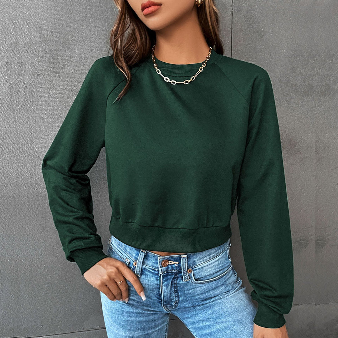 Women's Cropped Sweatshirt made of cotton blend with raglan sleeves Mune Fashion
