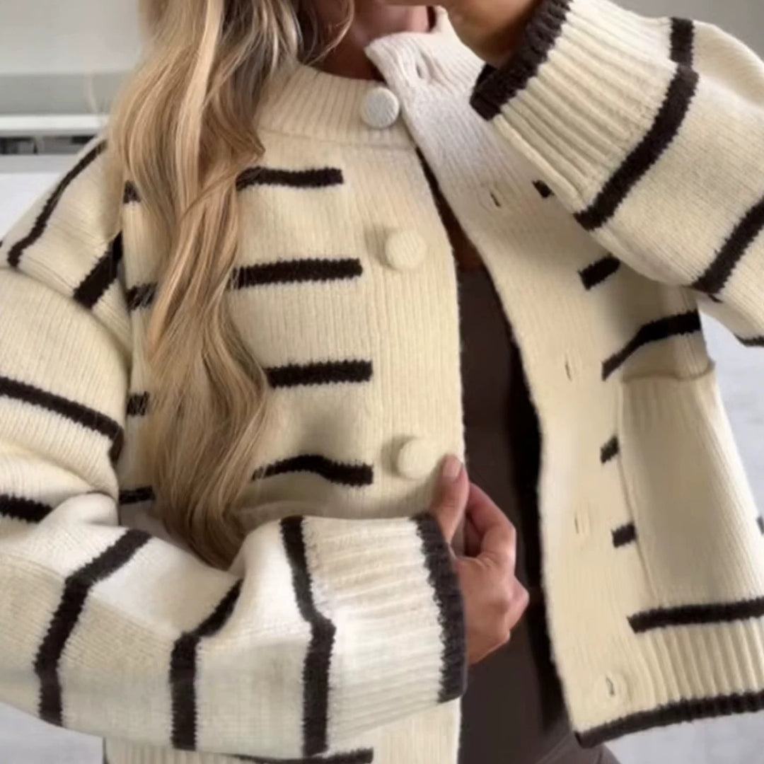 Women Oversize Cropped Cardigan in Blouson Style with Contrast Stripes and Large Buttons Mune Fashion