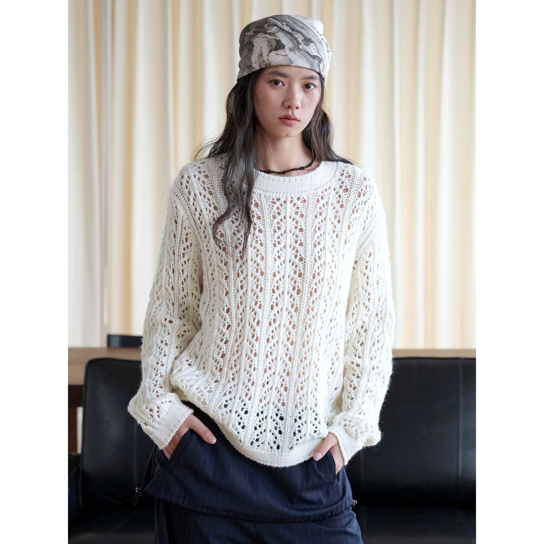 Women Loose Ajour Knit Sweater with Round Neck