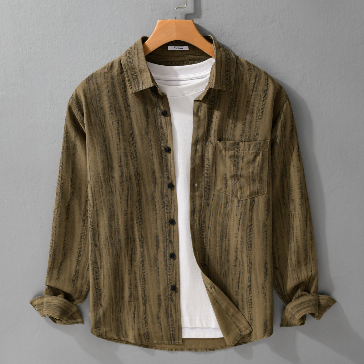 Men's Lightweight Layering Shirt made of Cotton Blend with Chest Pocket and Subtle Stripe Relief Mune Fashion
