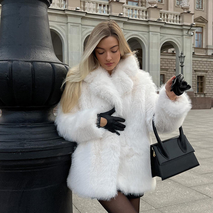 Ladies Short Luxurious Faux Fur Coat with Voluminous Shawl Collar and Boxy Silhouette Mune Fashion