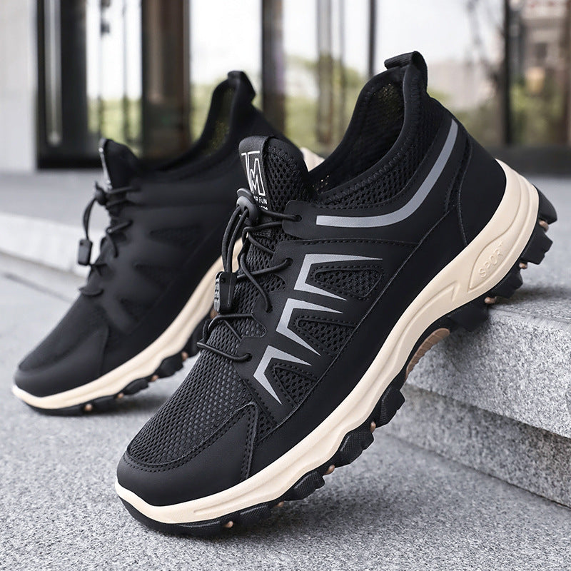 Men's breathable trekking sneakers with quick-lace system, sock-like mesh shaft, and grippy profile sole Mune Fashion