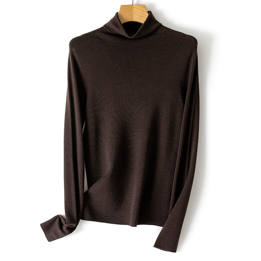 Women's Ultra Fine Turtleneck Sweater made of Fine Knit with Slim Silhouette Mune Fashion