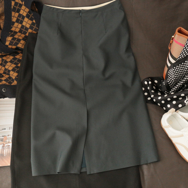 Ladies Elegant Midi Skirt with Chic Slit Detail Mune Fashion