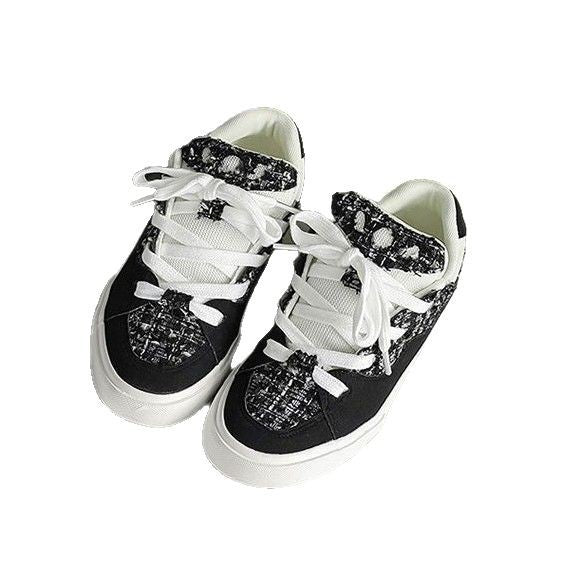 Women's sneakers with fashionable tweed design and oversized laces Mune Fashion