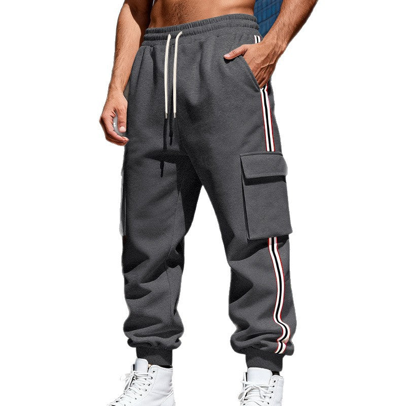 Men's cargo jogging pants with drawstring, side cargo pockets, and elastic cuffs Mune Fashion