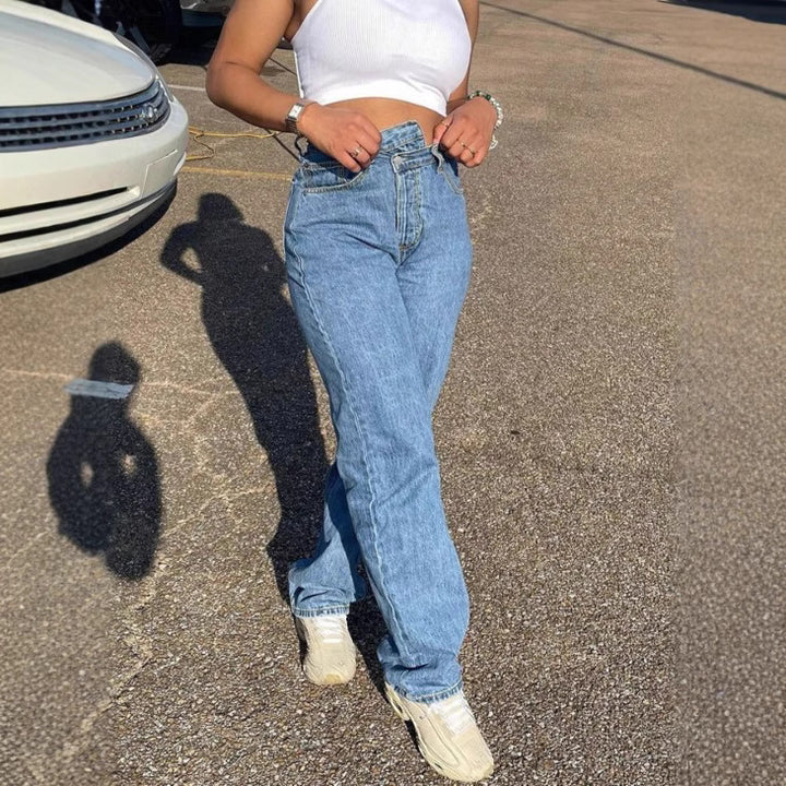 Ladies High-Waisted Cropped Mom Jeans with Asymmetrical Waist and Straight Leg Mune Fashion
