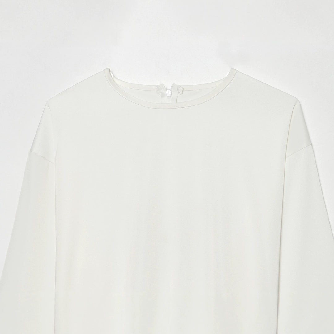 Women's Long Sleeve Shirt with Asymmetrical Hem and Lace Trim Mune Fashion