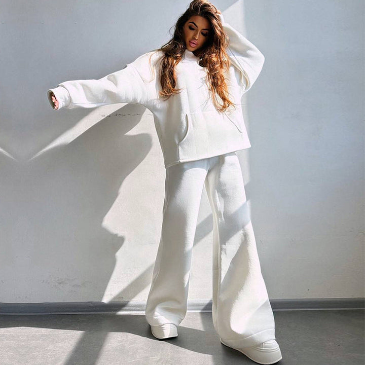 Ladies Cool Oversized Hoodie and Wide Leisure Pants Mune