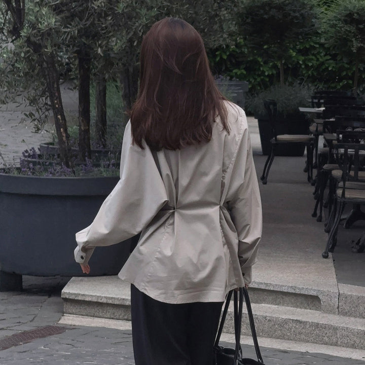 Women's tailored shirt blouse with boxy balloon sleeves and pointed collar Mune Fashion