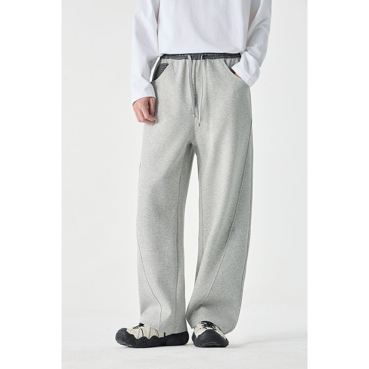 Women's Light Sweatpants with High Elastic Waistband, Check Pattern Trim and Wide Cropped Cut Mune Fashion
