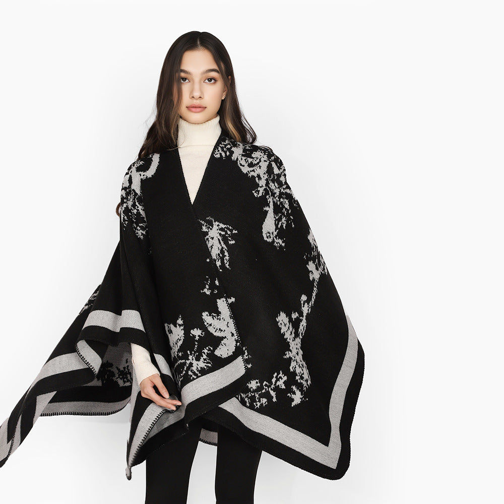 Women's Oversize Jacquard Cape made of wool blend with abstract floral pattern Mune Fashion