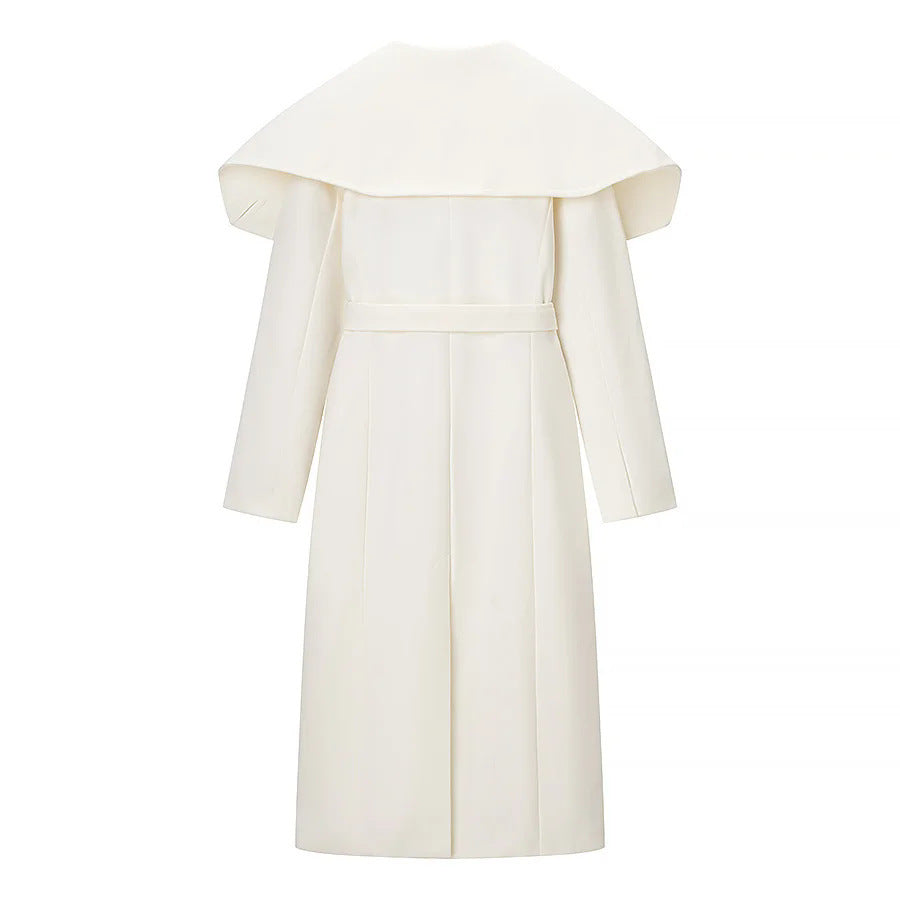Ladies coat with oversized cape collar and waist belt Mune Fashion
