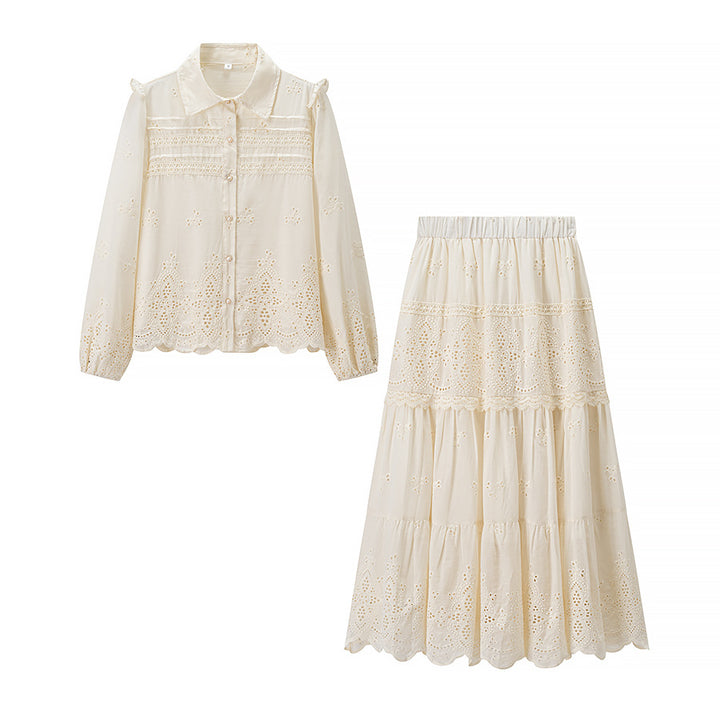 Women's Boho Maxi Dress with Embroidery, Lace Trim, Elastic Waist and Shirt Collar Mune Fashion