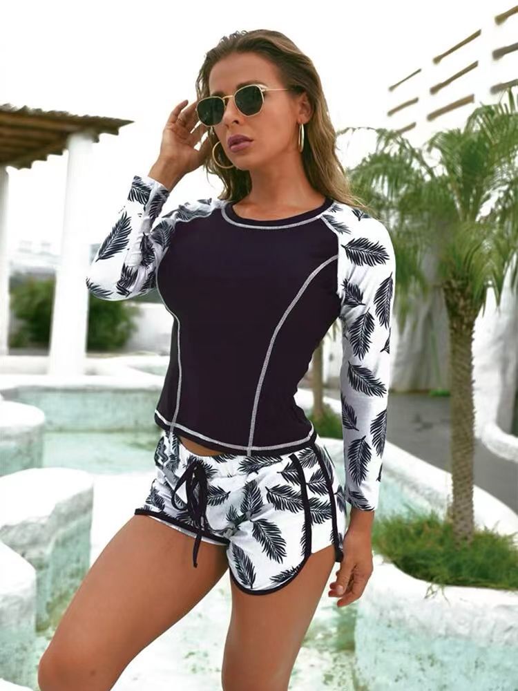 Women Long Sleeve Surf Swimsuit with Floral Pattern Mune Fashion
