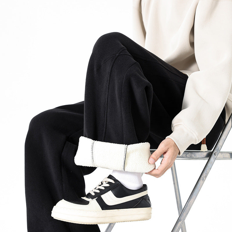 Men's fleece jogging pants with cozy inner lining