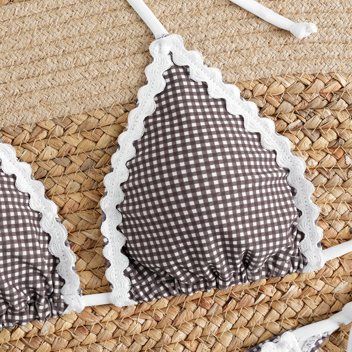 Women’s bikini set with embellished triangle top and adjustable bottom Mune Fashion