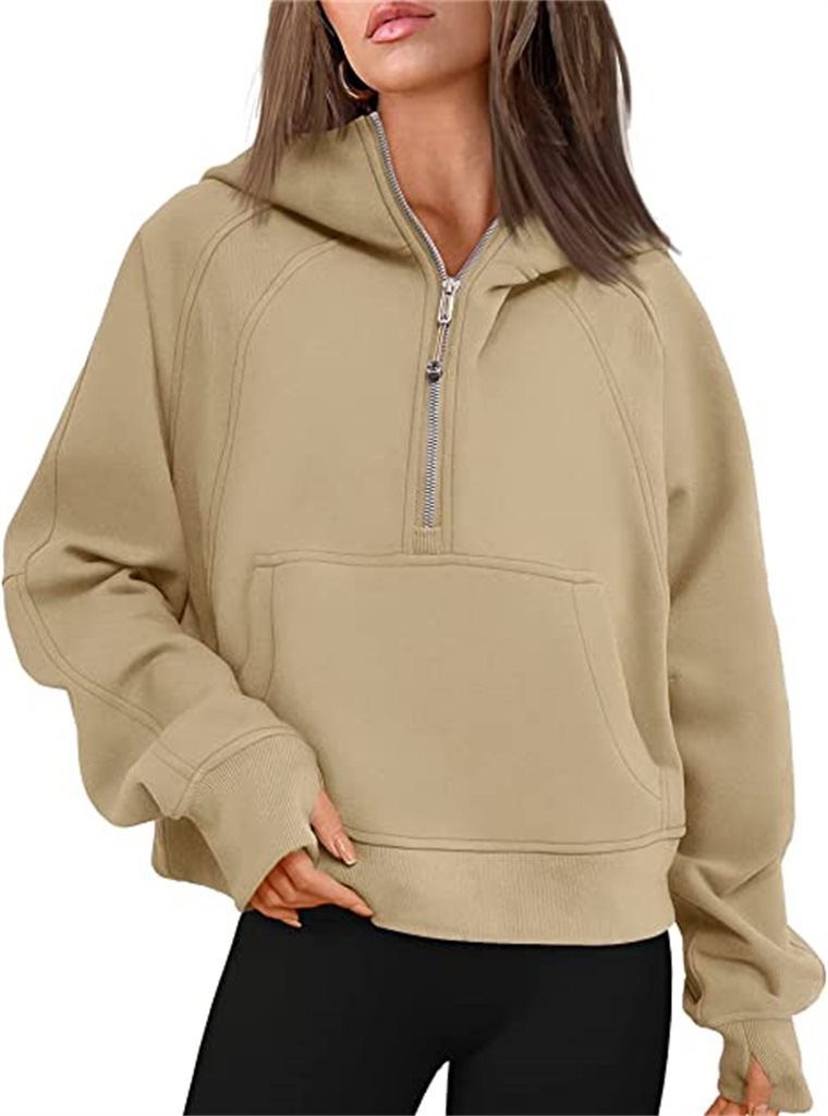 Women's short cut hoodie with half zipper and kangaroo pocket Mune Fashion