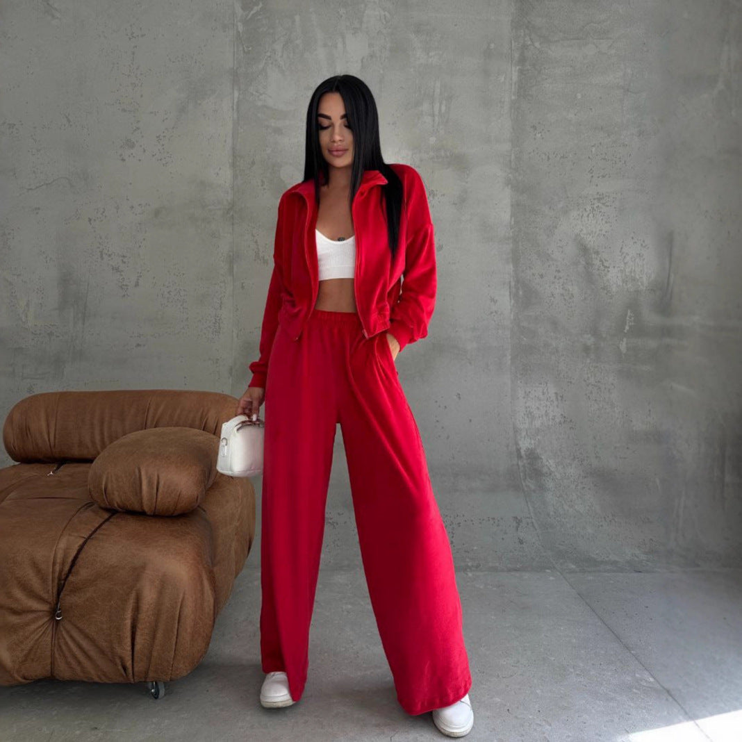 Women's Velvet Loungewear Set with Short Zipper and Gathered Waist Mune Fashion