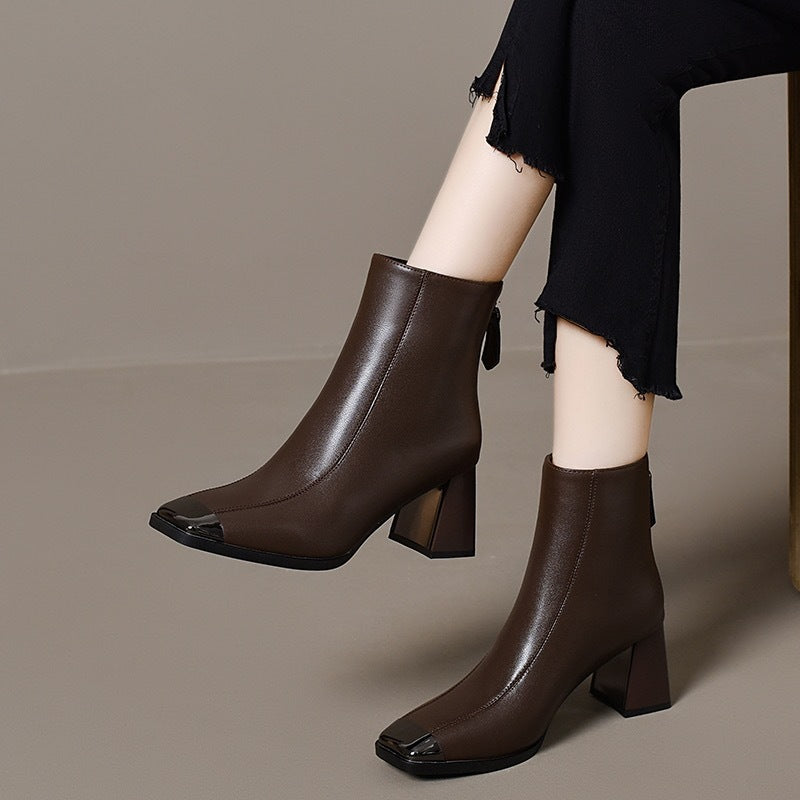Women Elegant Ankle Boots with Glossy Toe Mune Fashion