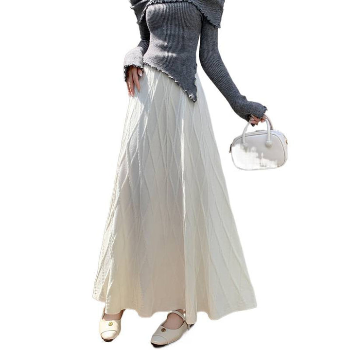 Ladies maxi skirt with sophisticated diamond pattern Mune Fashion