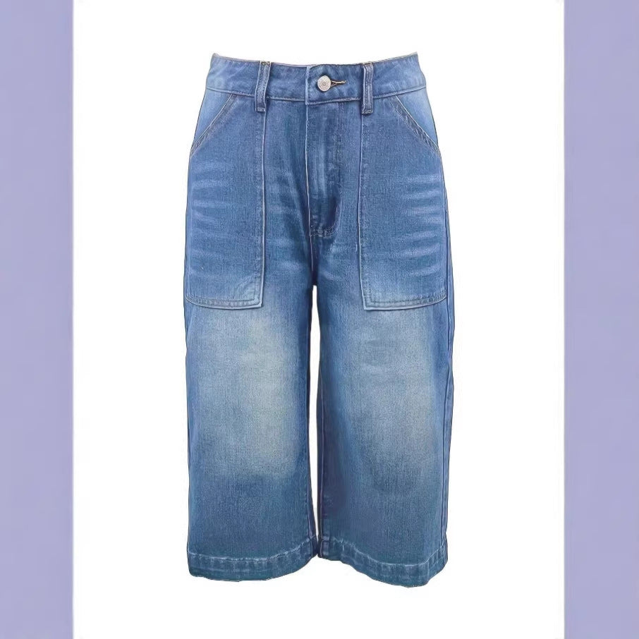 Ladies light vintage-inspired culotte jeans with visible seam panels and patch front pockets Mune Fashion