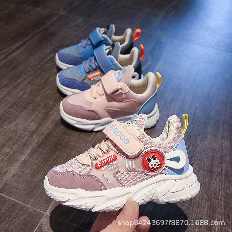 Women's sporty children's sneakers with practical Velcro fasteners and cute appliqués Mune Fashion