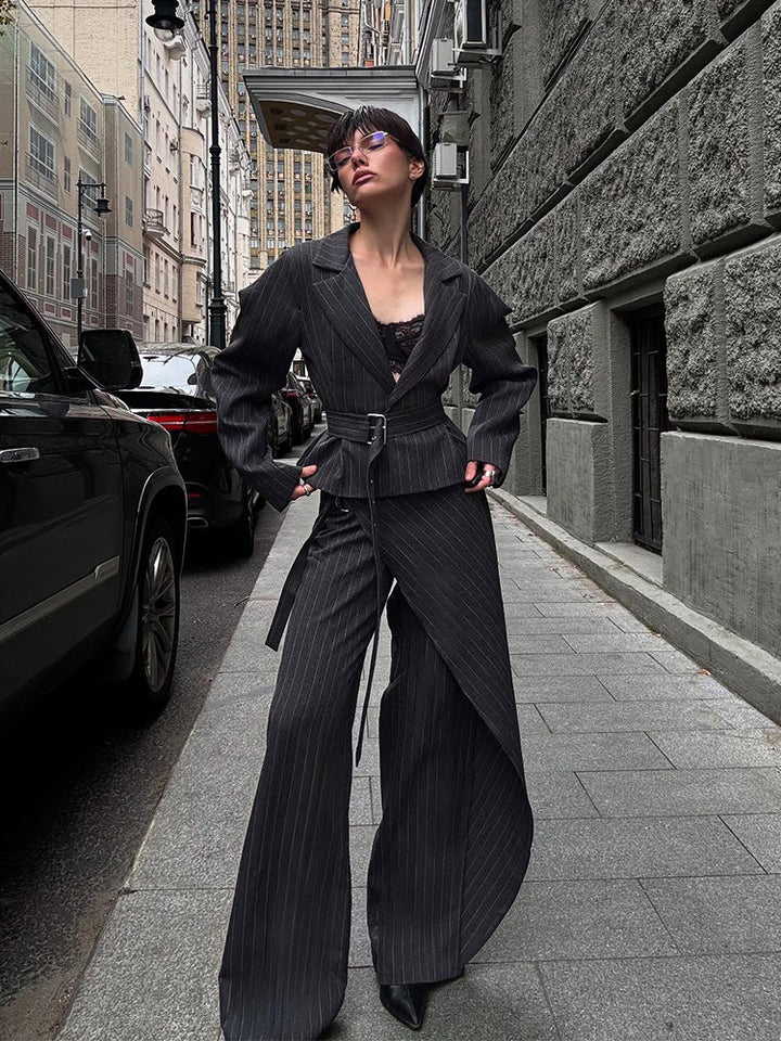 Women's Tailored Pinstriped Blazer with Shoulder-Emphasizing Balloon Sleeves and Waist Belt Mune Fashion