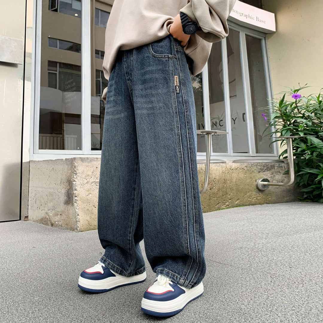 Unisex loose fit cargo jeans in streetwear style Mune Fashion