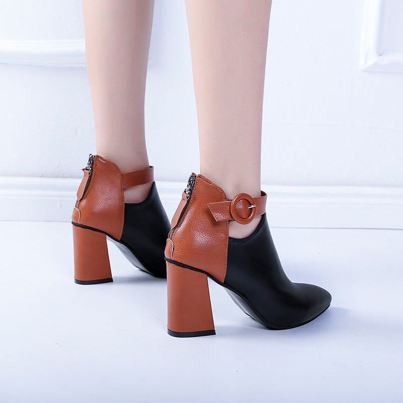 Women's elegant lace short ankle boots with heel zipper, decorative ankle strap and sculptural block heel Mune Fashion
