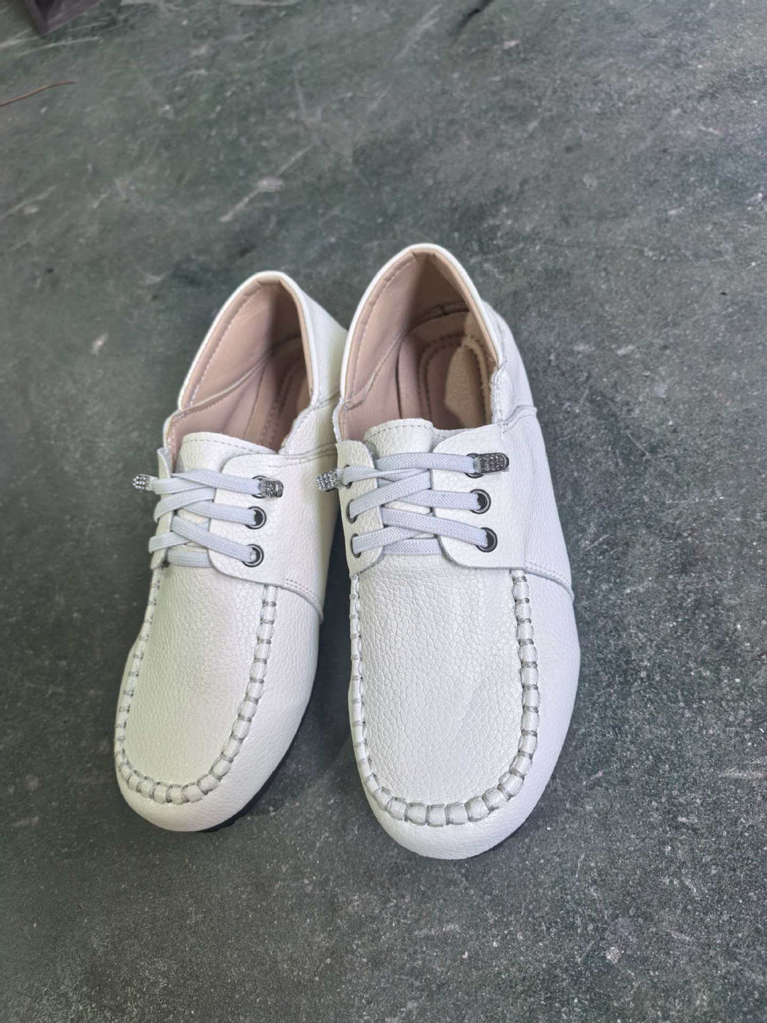 Men's classic moccasin slippers with elastic lacing and anatomical comfort footbed Mune Fashion