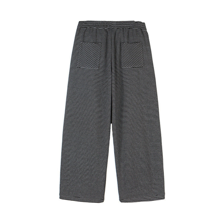 Women's culotte pants with wide leg, high waistband, and fine stripe pattern Mune Fashion